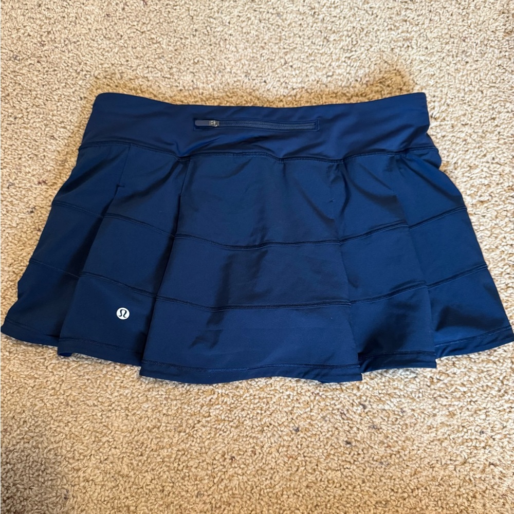 Lululemon Athletica Navy Athletic Skirt (Mid-Rise)